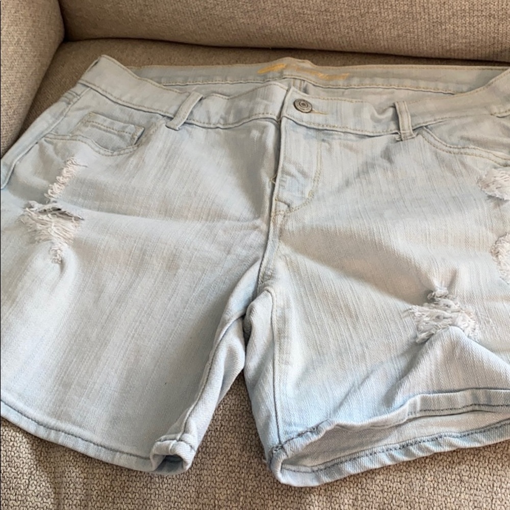 Old Navy Boyfriend Shorts
